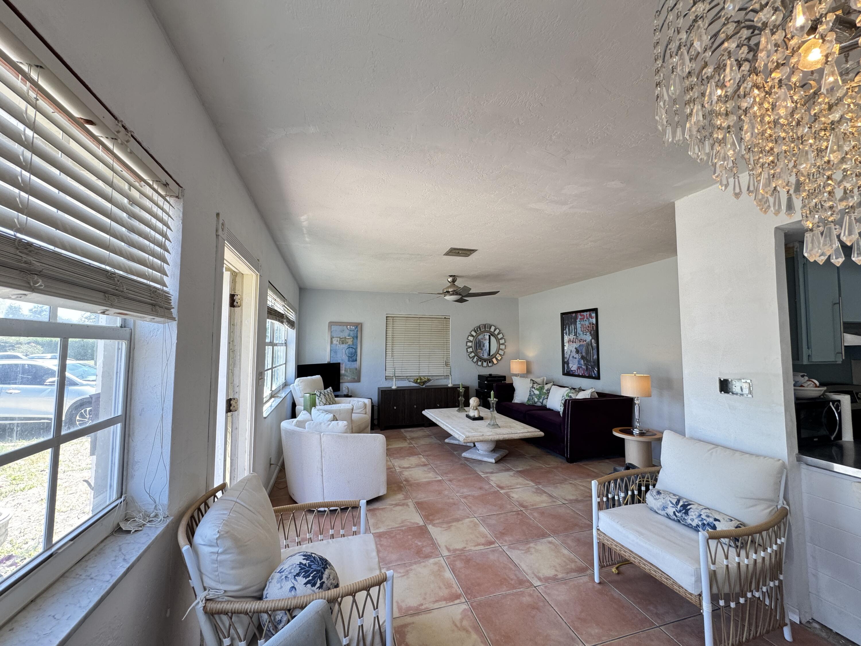 477 Southwest 1st Street Boca Raton, FL 33432 - Photo 13 of 31 IMG_7767
