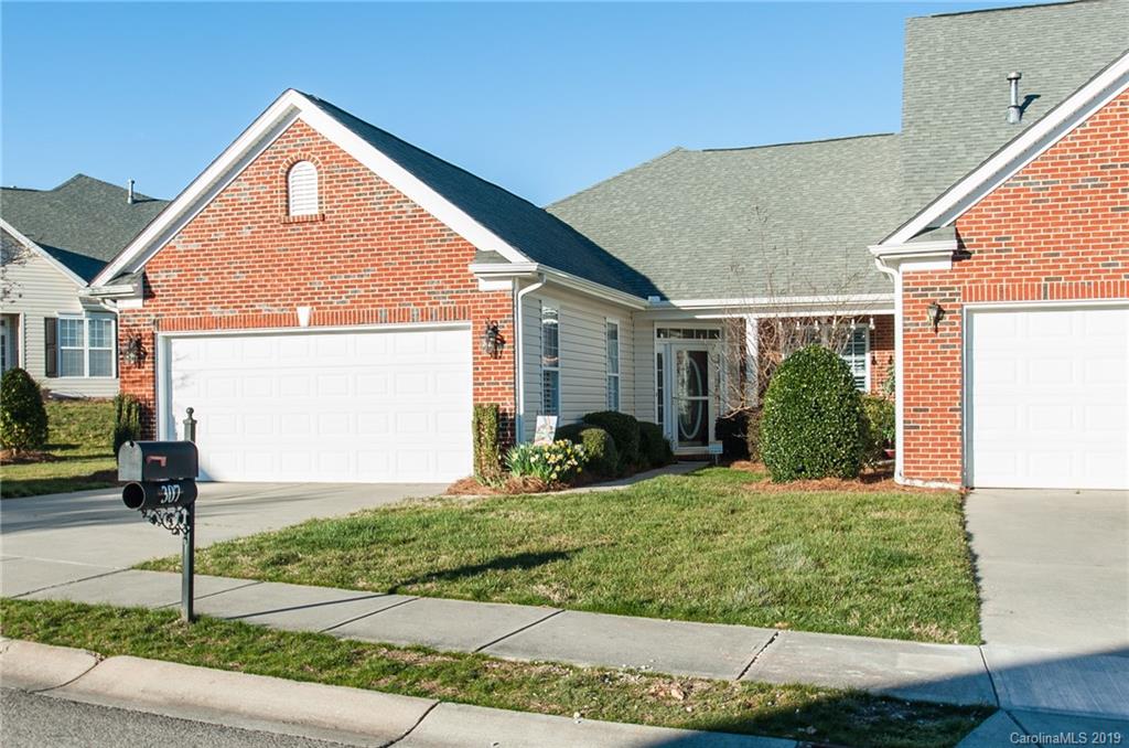 307 Garnet Court, Unit 545 Fort Mill, SC 29708 - Photo 2 of 27