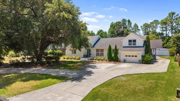 $825,000 | 314 R L Honeycutt Drive, Wilmington, NC 28412