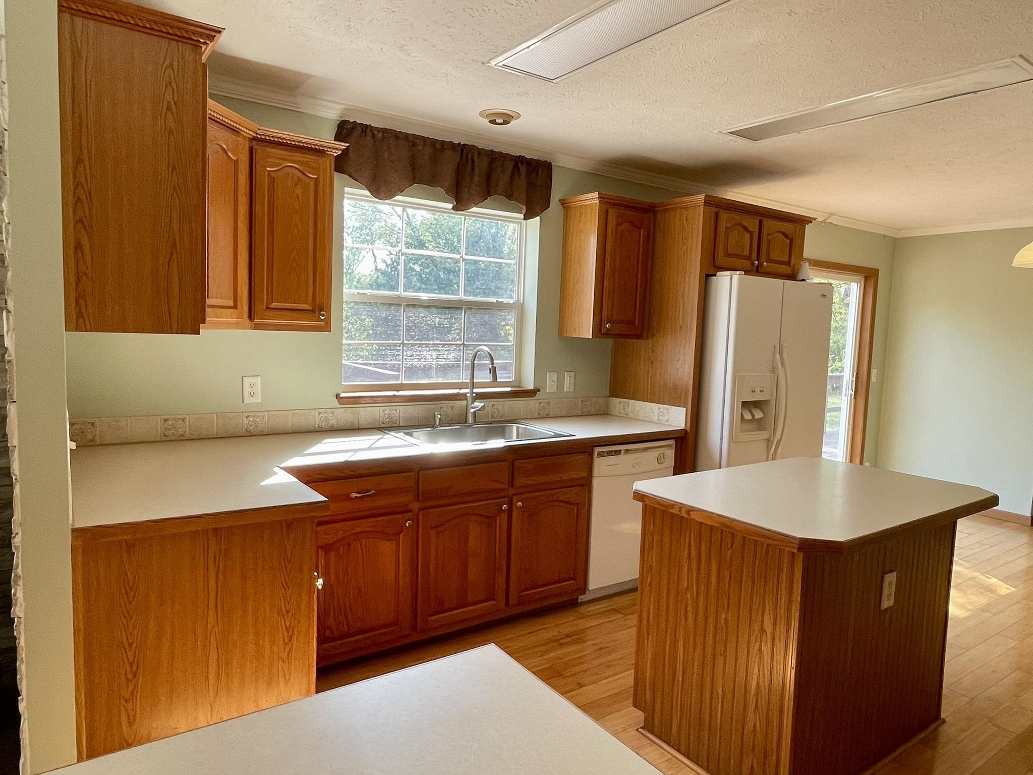 14833 Bentley Road Thompsonville, MI 49683 - Photo 21 of 45 1927309-14e16e89-d960-4e58-addd-7de84d350e23.JPG