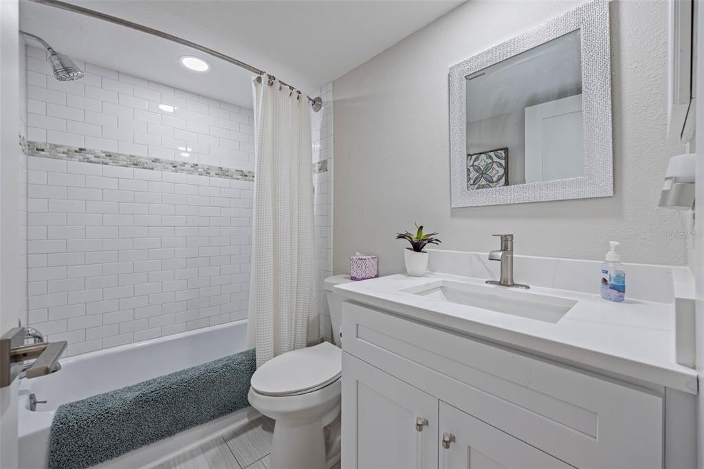 1008 Apollo Beach Boulevard, Unit 103 Apollo Beach, FL 33572 - Photo 17 of 30