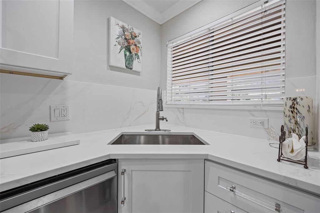 1008 Apollo Beach Boulevard, Unit 103 Apollo Beach, FL 33572 - Photo 9 of 30