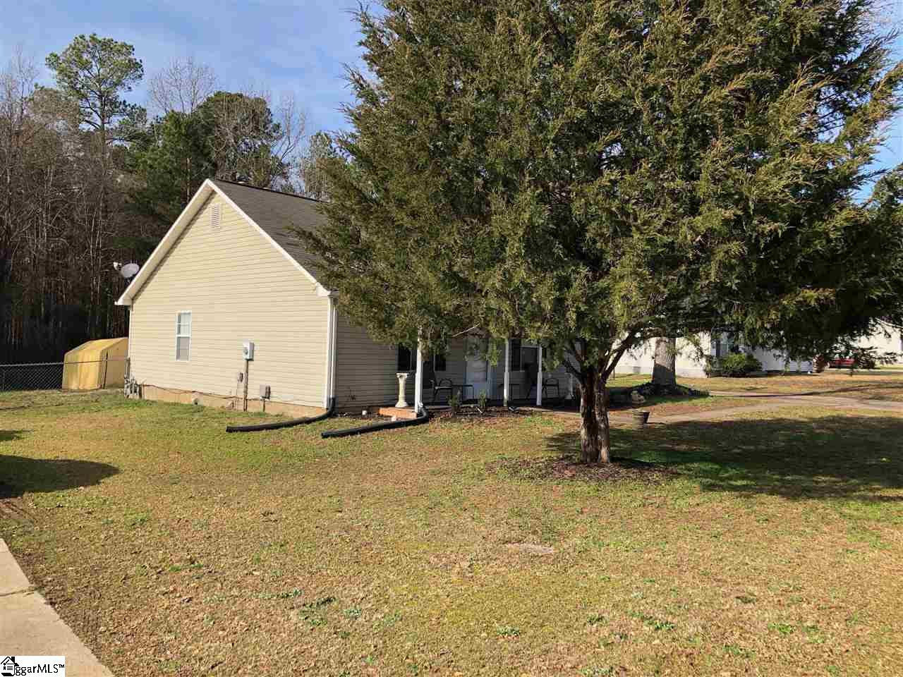 136 Old Timber Road Woodruff, SC 29388 - Photo 2 of 22 Gallery Image 2