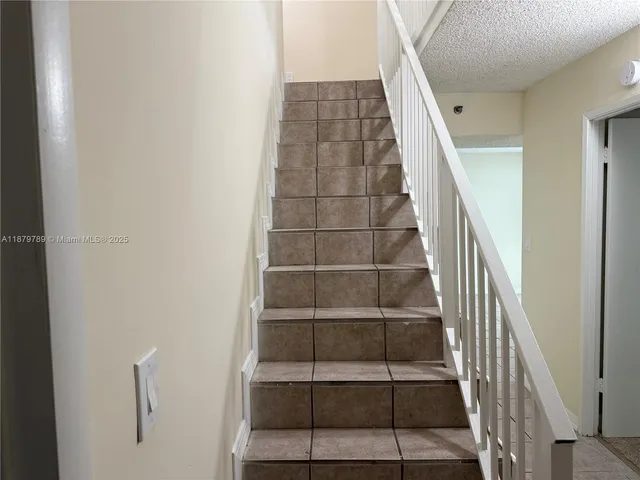 $3,490 | 915 Northwest 1st Avenue, Unit LTH112, Miami, FL 33136