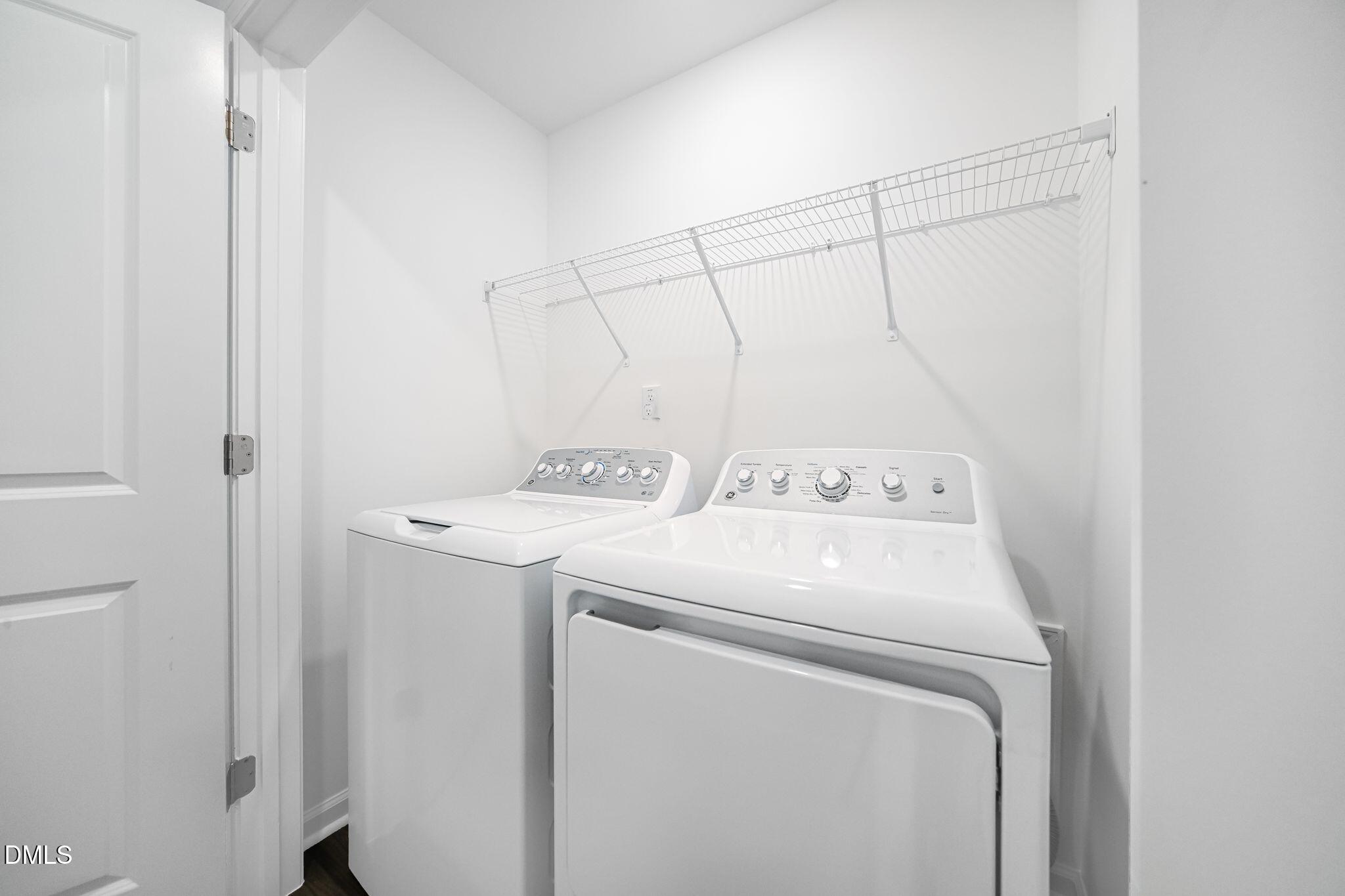 2302 Oakwood Mdws Court Raleigh, NC 27604 - Photo 16 of 28 SUN_ElmGrove_Pic_Jackson_QMI_19_Laundry_