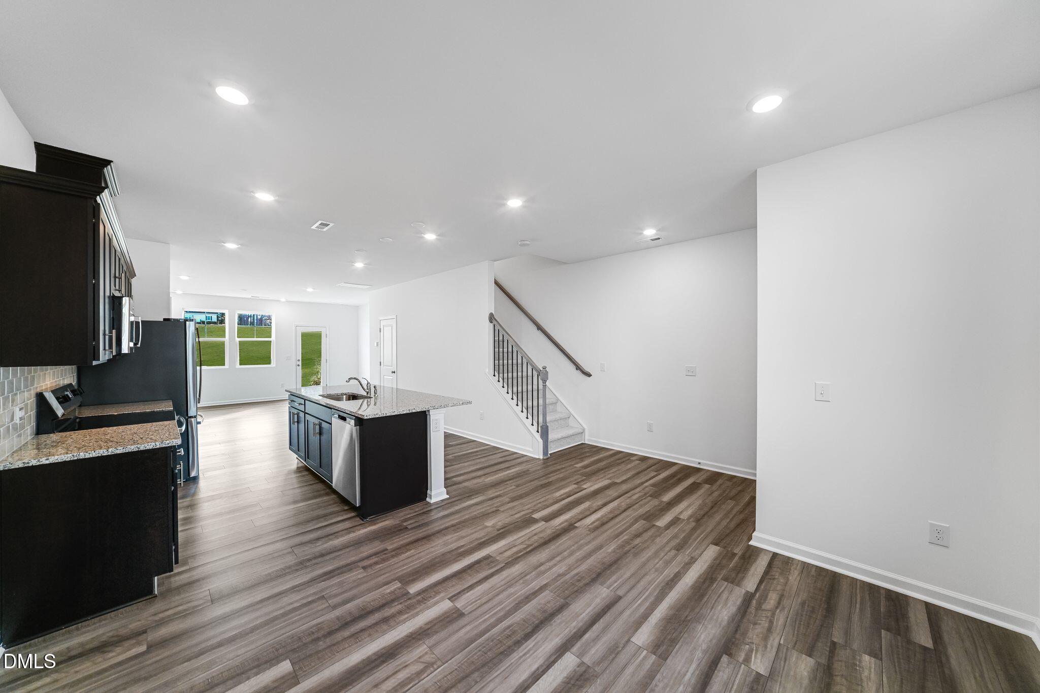 2302 Oakwood Mdws Court Raleigh, NC 27604 - Photo 5 of 28 SUN_ElmGrove_Pic_Jackson_QMI_19_Great_3o