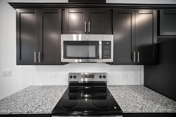 $314,990 | 2302 Oakwood Mdws Court, Raleigh, NC 27604