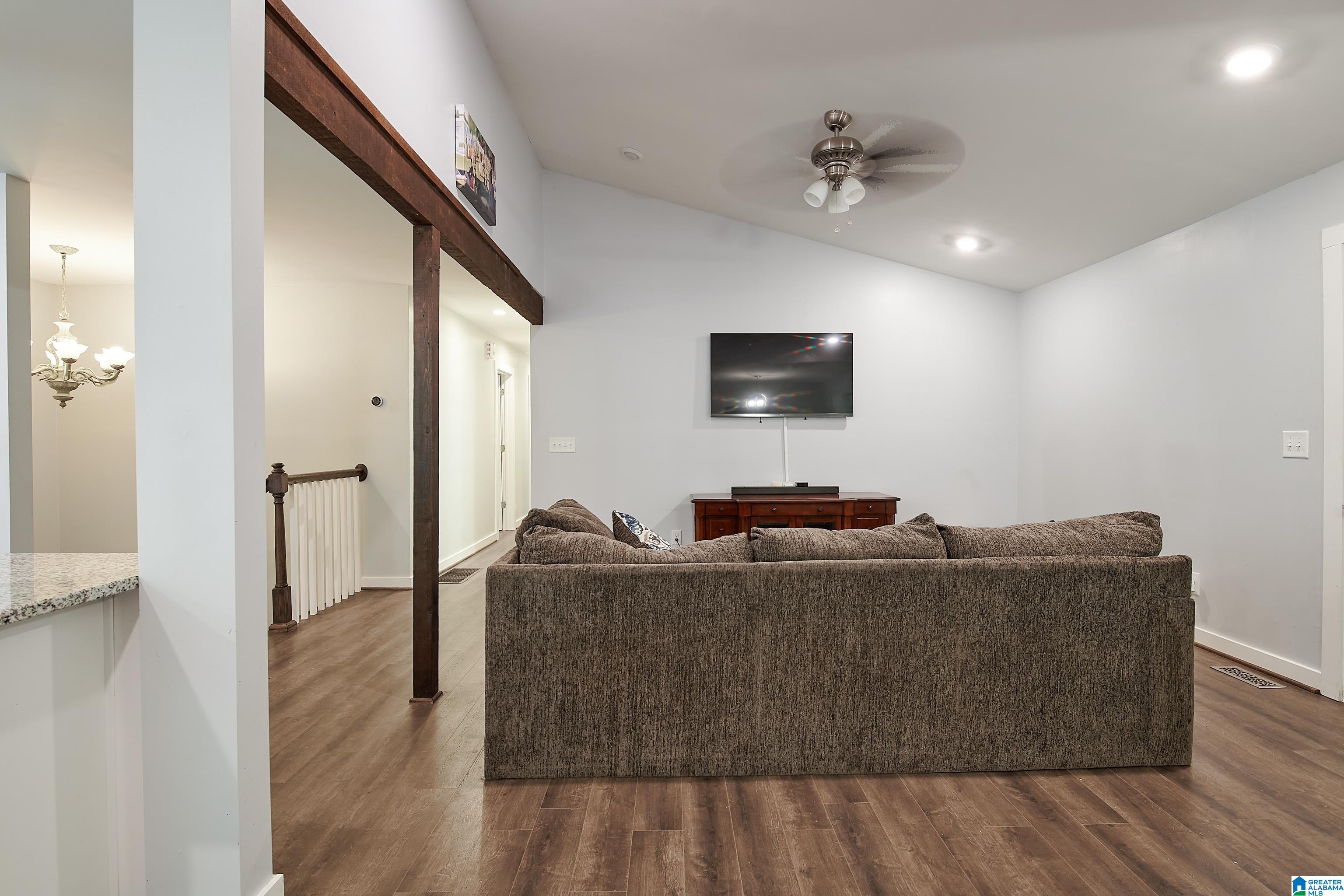 5645 Hampton Road Birmingham, AL 35210 - Photo 17 of 46