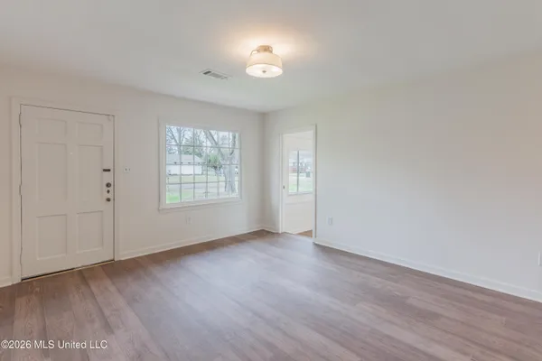 $269,900 | 109 Sunrise Drive, Clinton, MS 39056