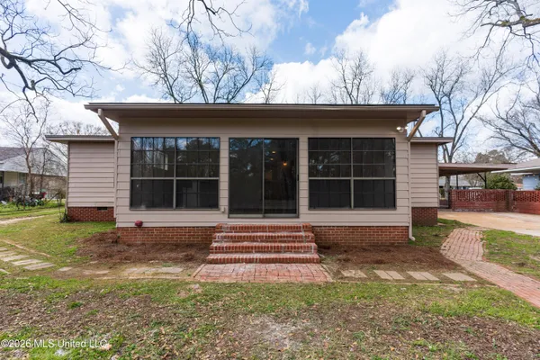 $269,900 | 109 Sunrise Drive, Clinton, MS 39056