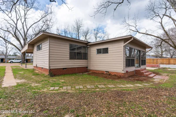 $269,900 | 109 Sunrise Drive, Clinton, MS 39056