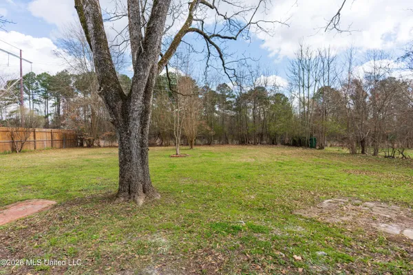 $269,900 | 109 Sunrise Drive, Clinton, MS 39056