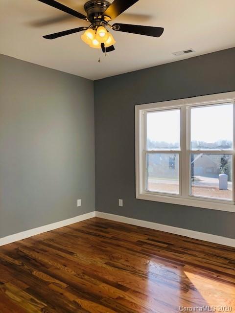 2529 Genes Loop Morganton, NC 28655 - Photo 8 of 10 Gallery Image 8