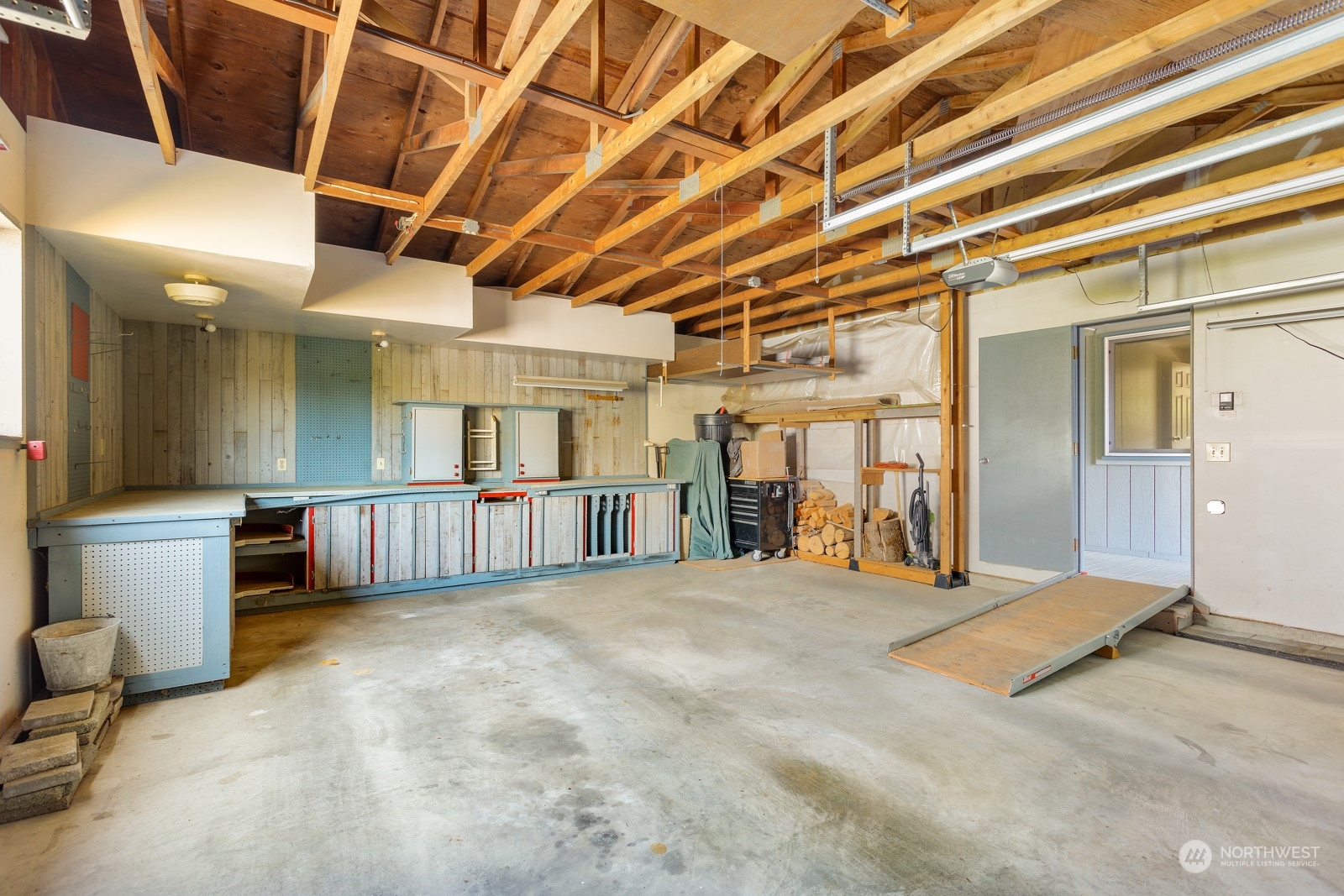 23725 Lake Drive East Bothell, WA 98021 - Photo 18 of 21 a view of an empty room