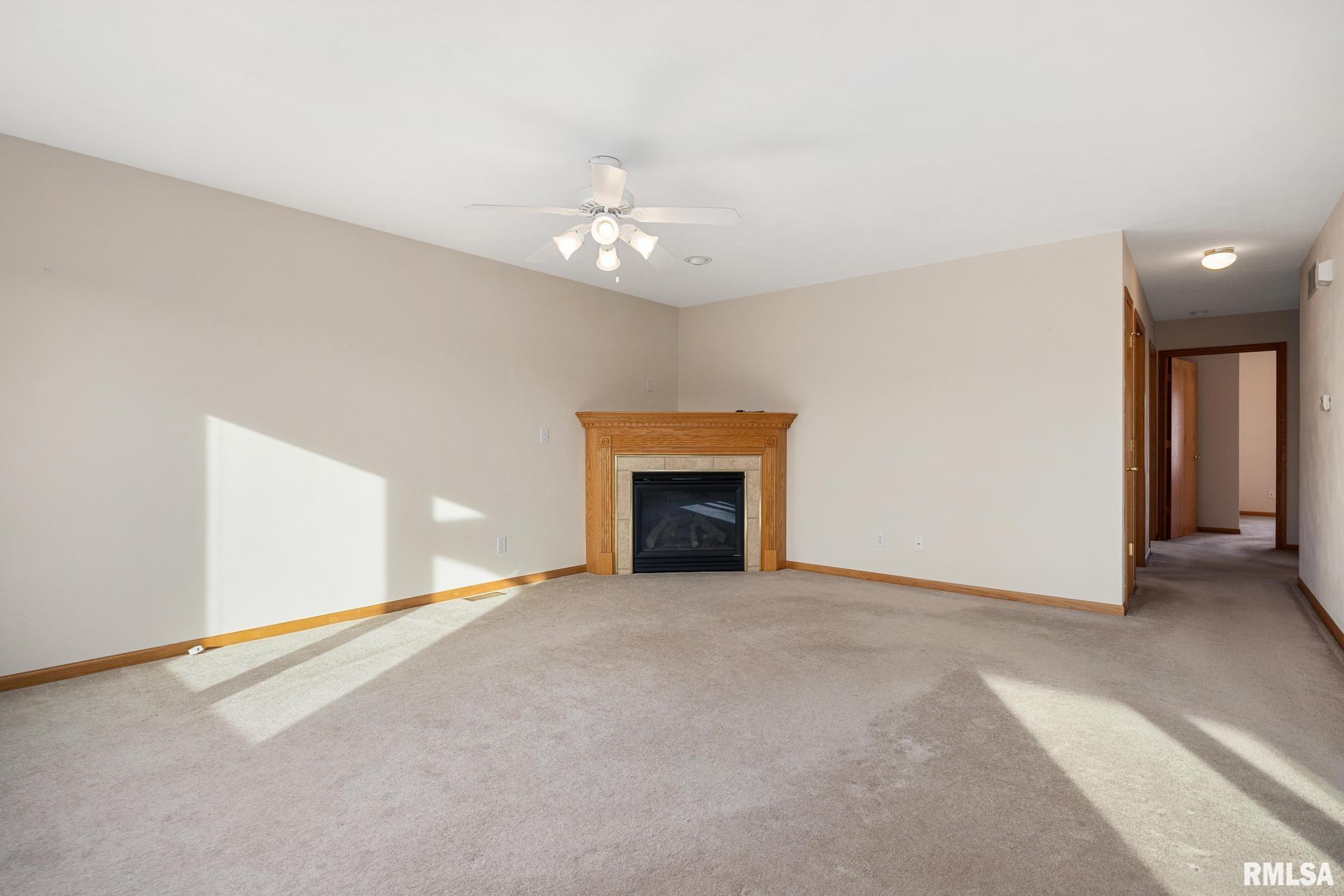 135 Comfort Way Washington, IL 61571 - Photo 4 of 26