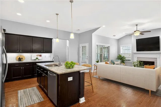 $465,000 | 1976 Grove Field Lane, Marietta, GA 30064