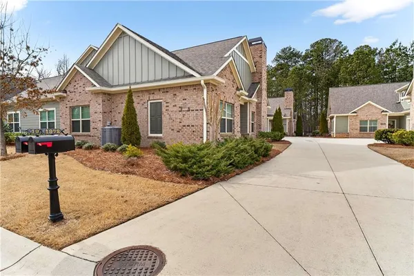 $450,000 | 1976 Grove Field Lane, Marietta, GA 30064