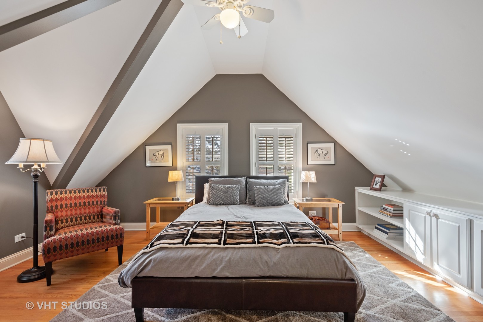 339 Maple Avenue Wilmette, IL 60091 - Photo 12 of 33 a bedroom with a bed and a chandelier