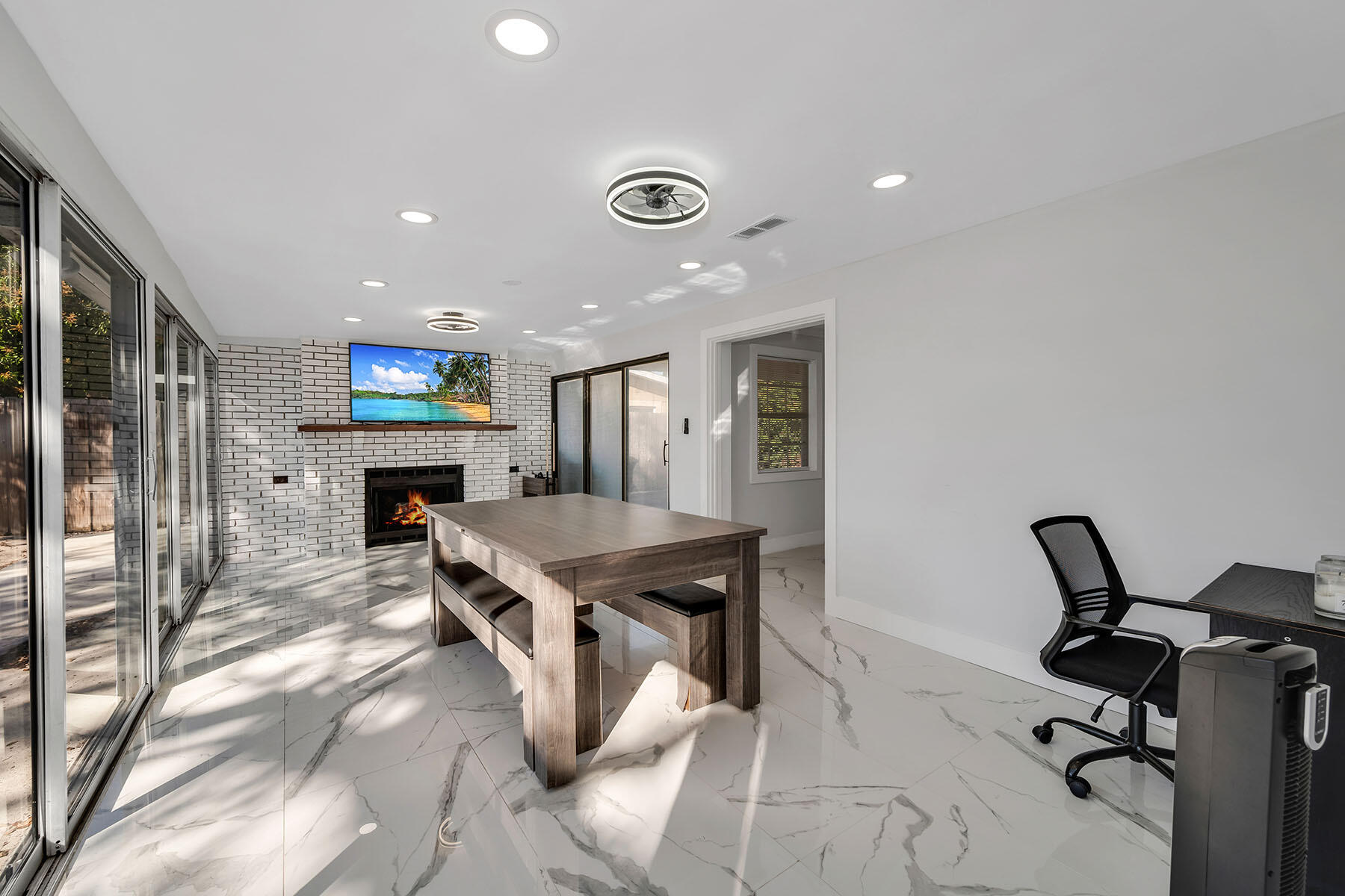 3954 Coconut Circle North Naples, FL 34104 - Photo 13 of 38 226004566ff