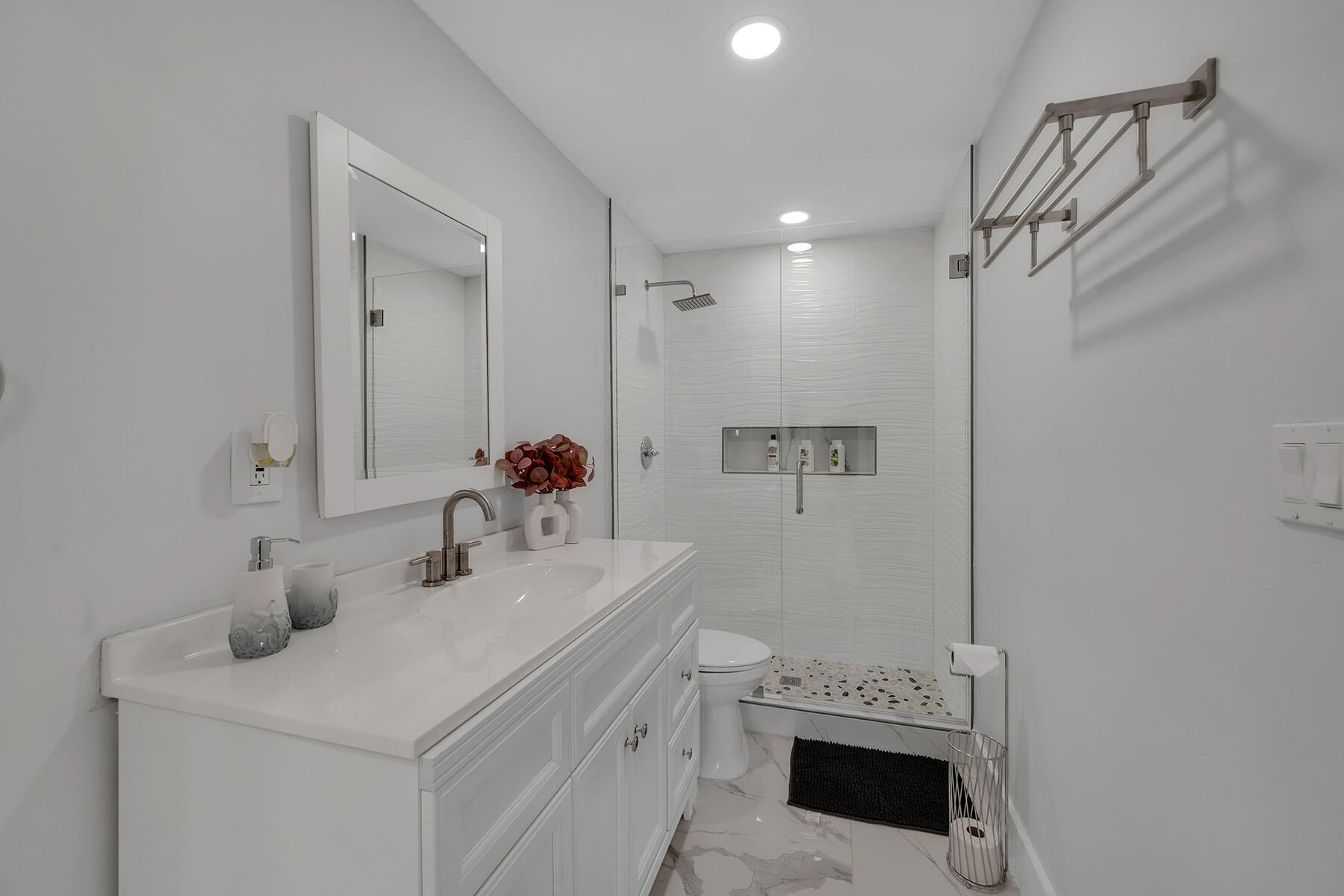 3954 Coconut Circle North Naples, FL 34104 - Photo 19 of 38 226004566ii