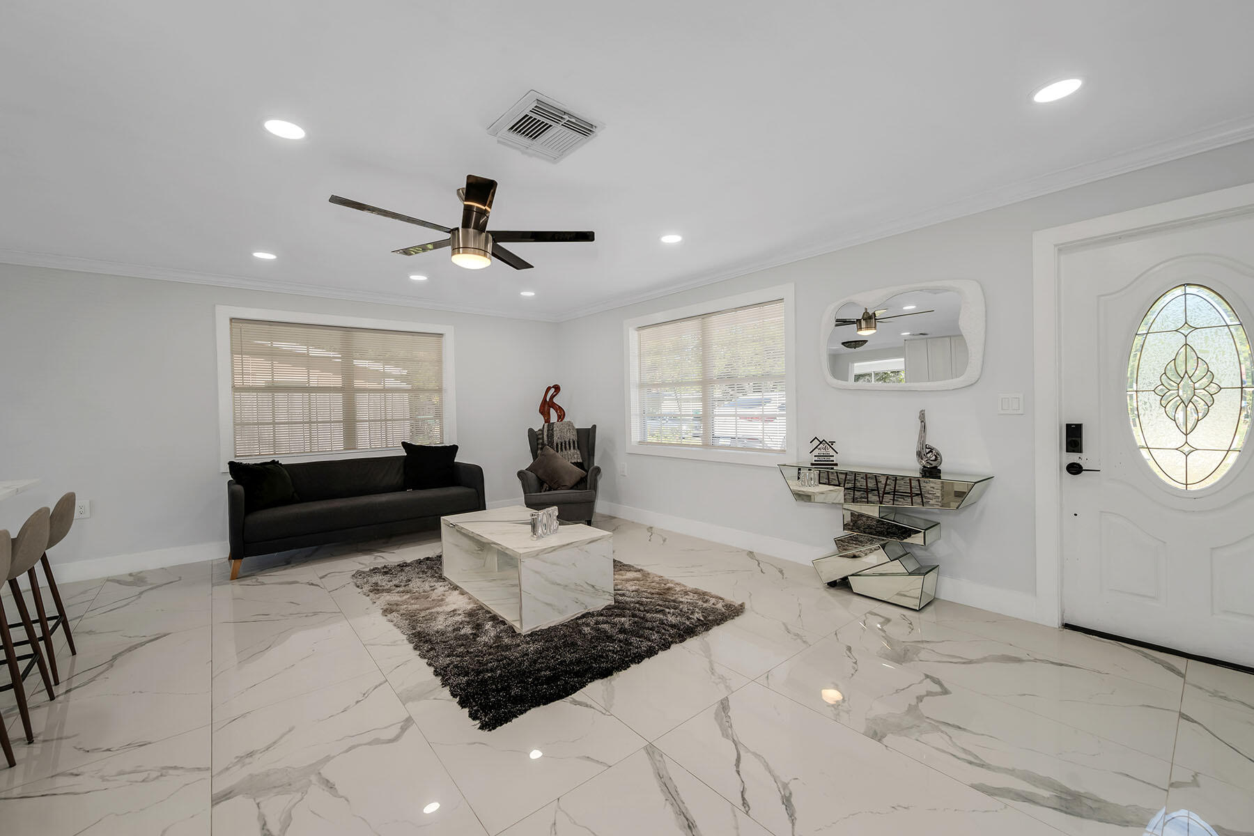 3954 Coconut Circle North Naples, FL 34104 - Photo 5 of 38 226004566bb