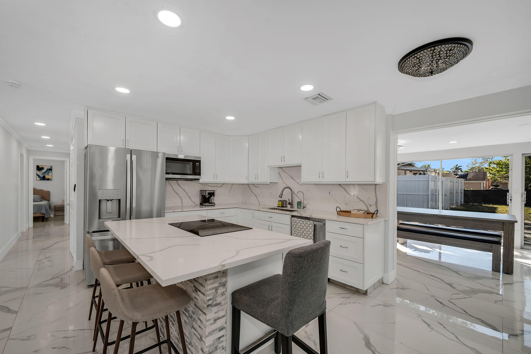 3954 Coconut Circle North Naples, FL 34104 - Photo 9 of 38 226004566dd