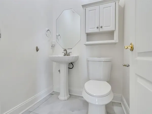 $399,000 | 12403 Millvan Drive, Houston, TX 77070