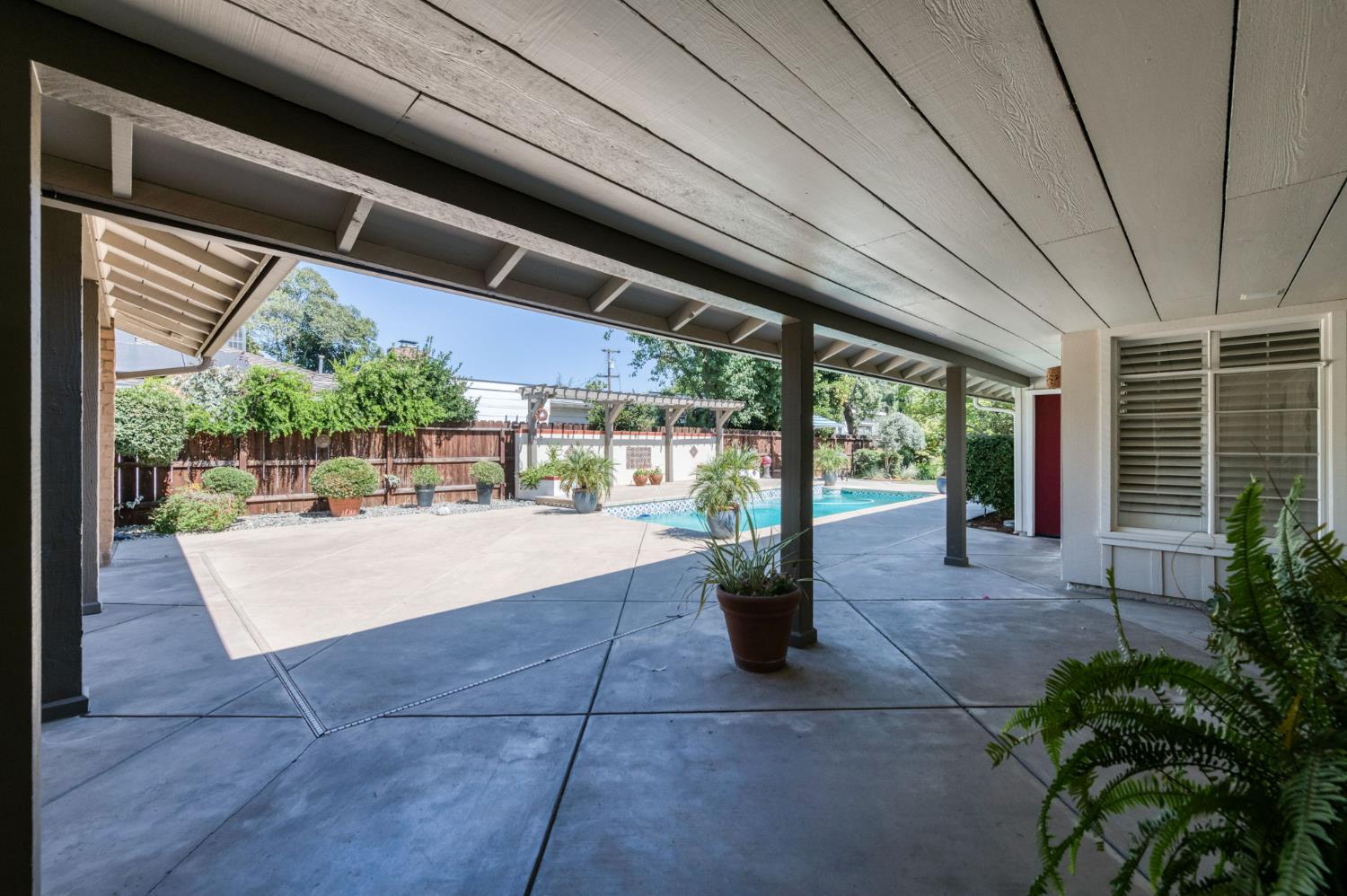 812 East Rialto Avenue Fresno, CA 93704 - Photo 26 of 42