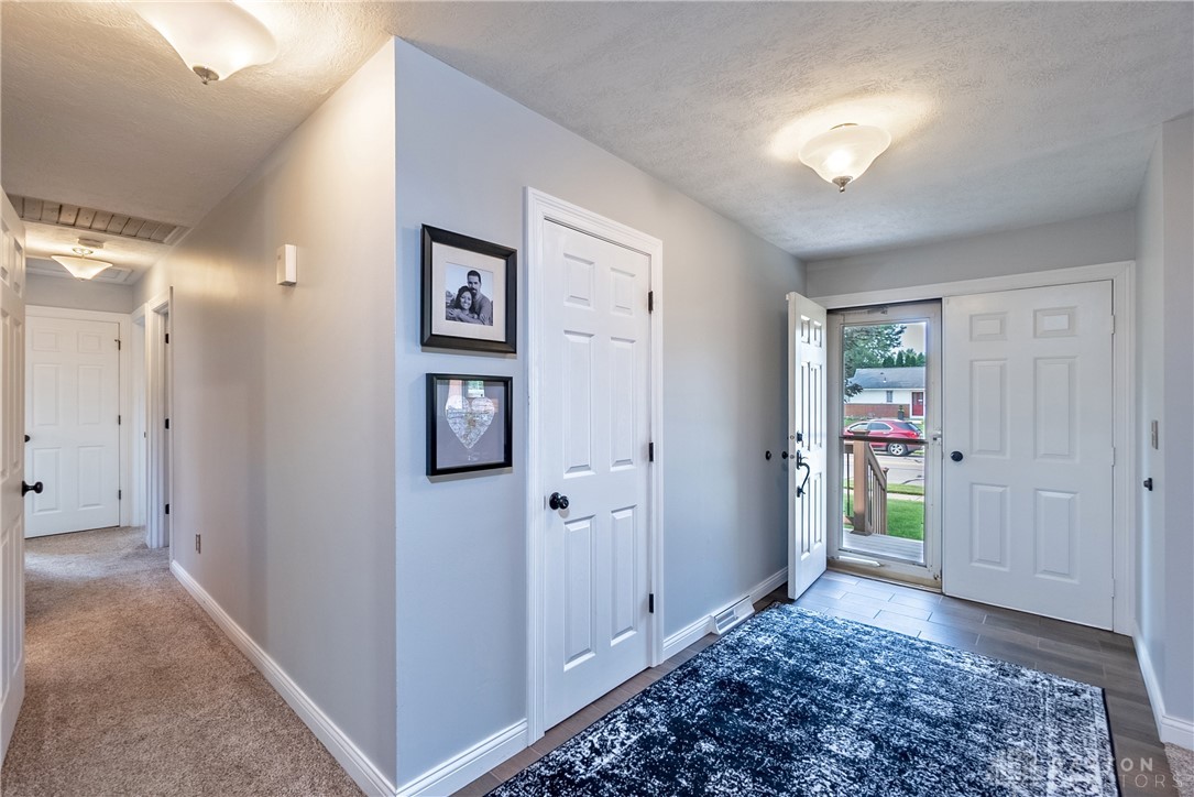 3033 Swigert Road Kettering, OH 45440 - Photo 3 of 37 Gallery Image 3