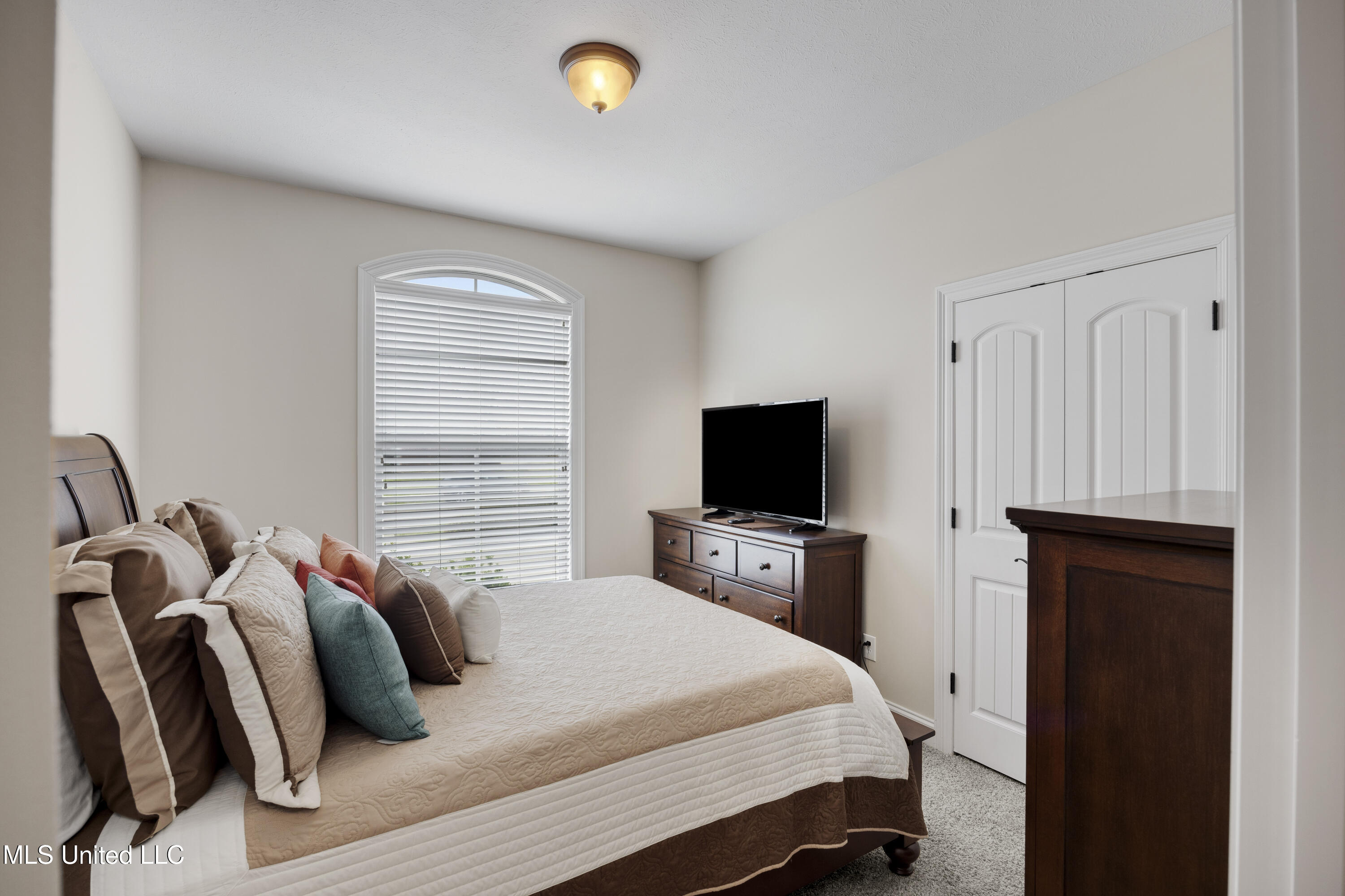 245 Cooper Lane Canton, MS 39046 - Photo 15 of 21 Second Bedroom