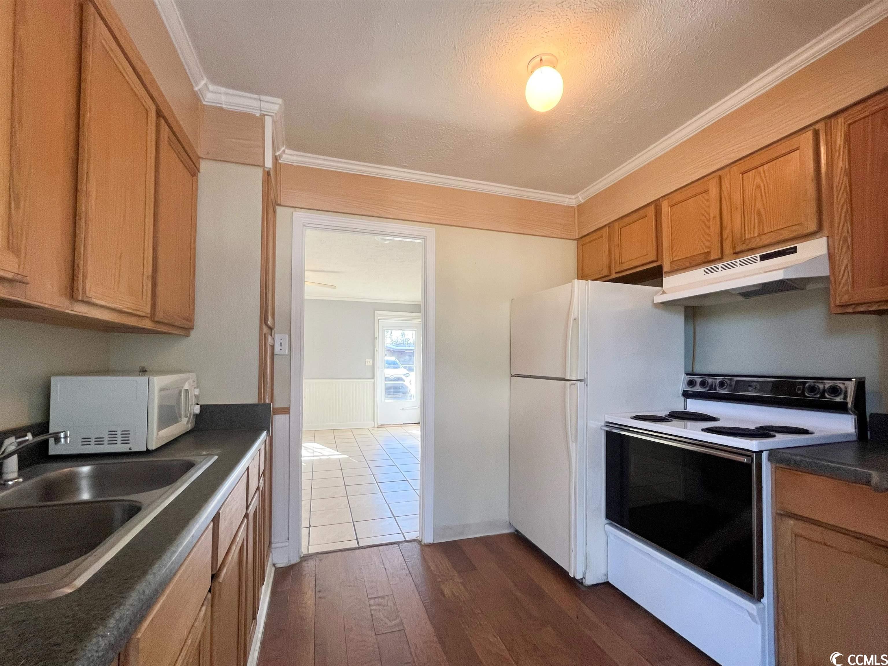 1600 Oak Street, Unit 3C Conway, SC 29526 - Photo 4 of 16