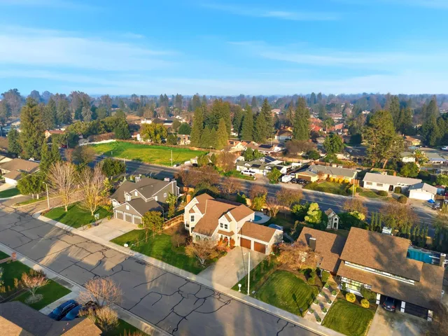 $575,000 | 414 North Fulgham Street, Visalia, CA 93291