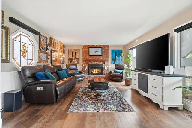 $575,000 | 414 North Fulgham Street, Visalia, CA 93291