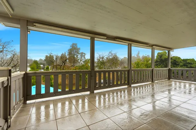 $575,000 | 414 North Fulgham Street, Visalia, CA 93291