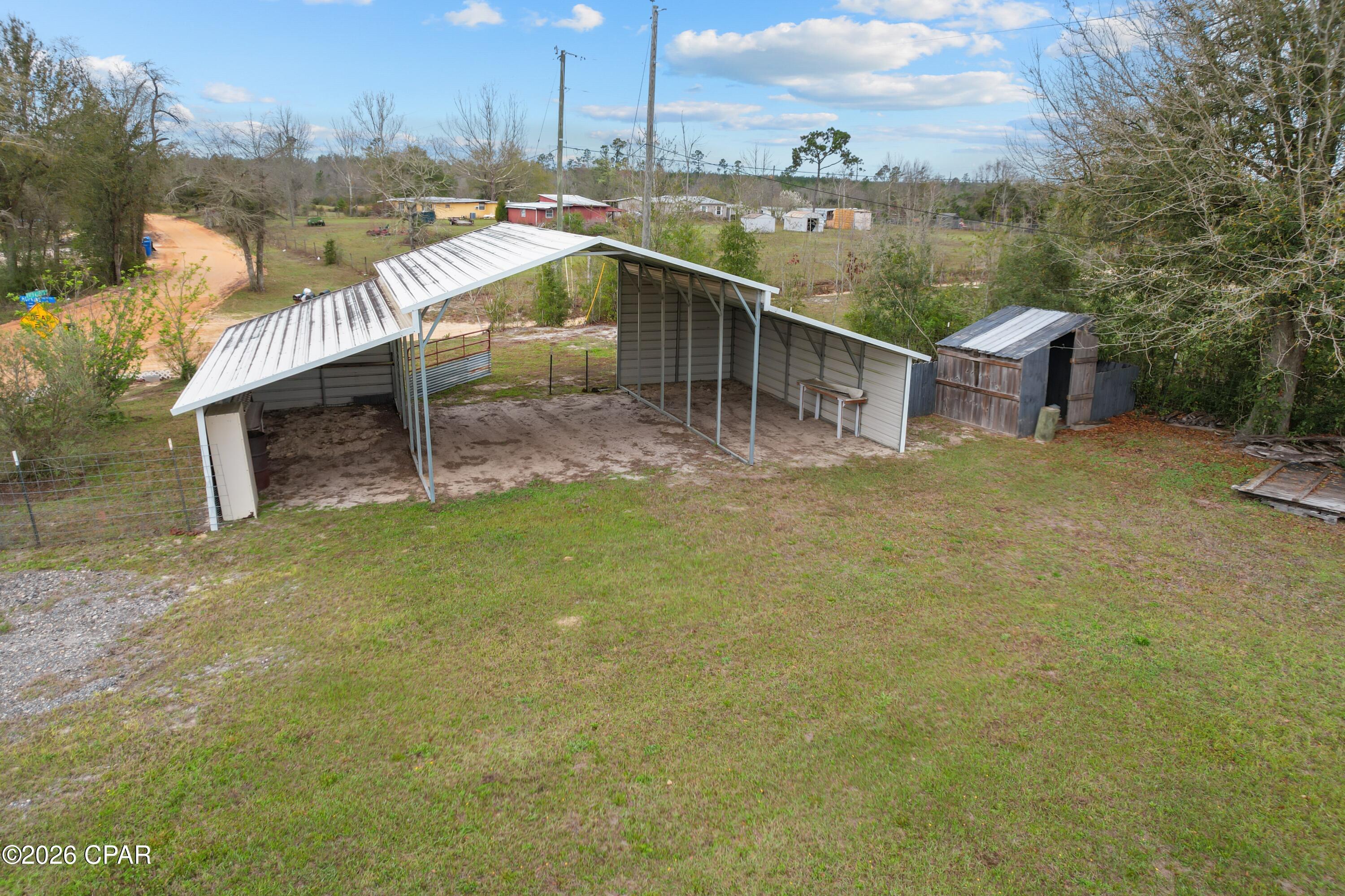 10555 River Alley Road Youngstown, FL 32466 - Photo 5 of 39