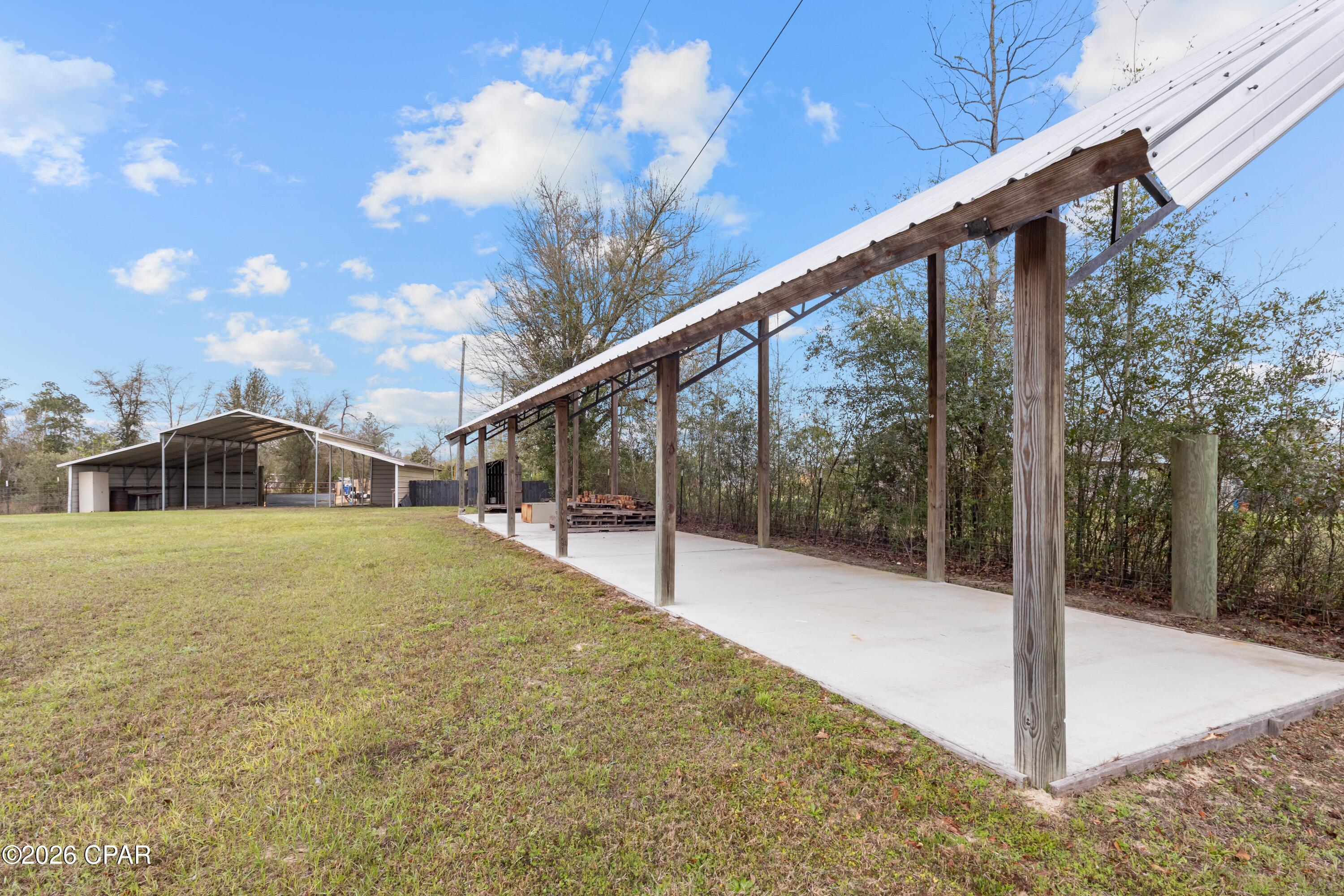 10555 River Alley Road Youngstown, FL 32466 - Photo 8 of 39