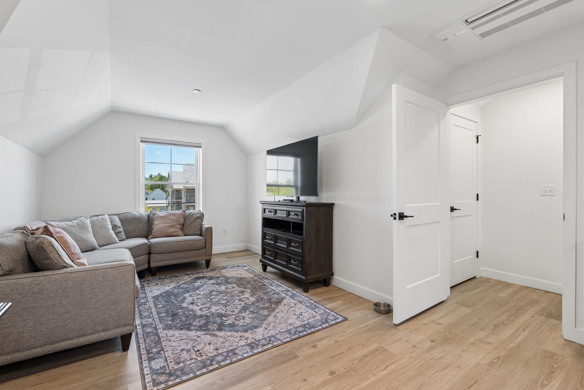 29 Frontrunner Way, Unit 29 Scarborough, ME 04074 - Photo 27 of 32 29 Frontrunner Way, Scarborough