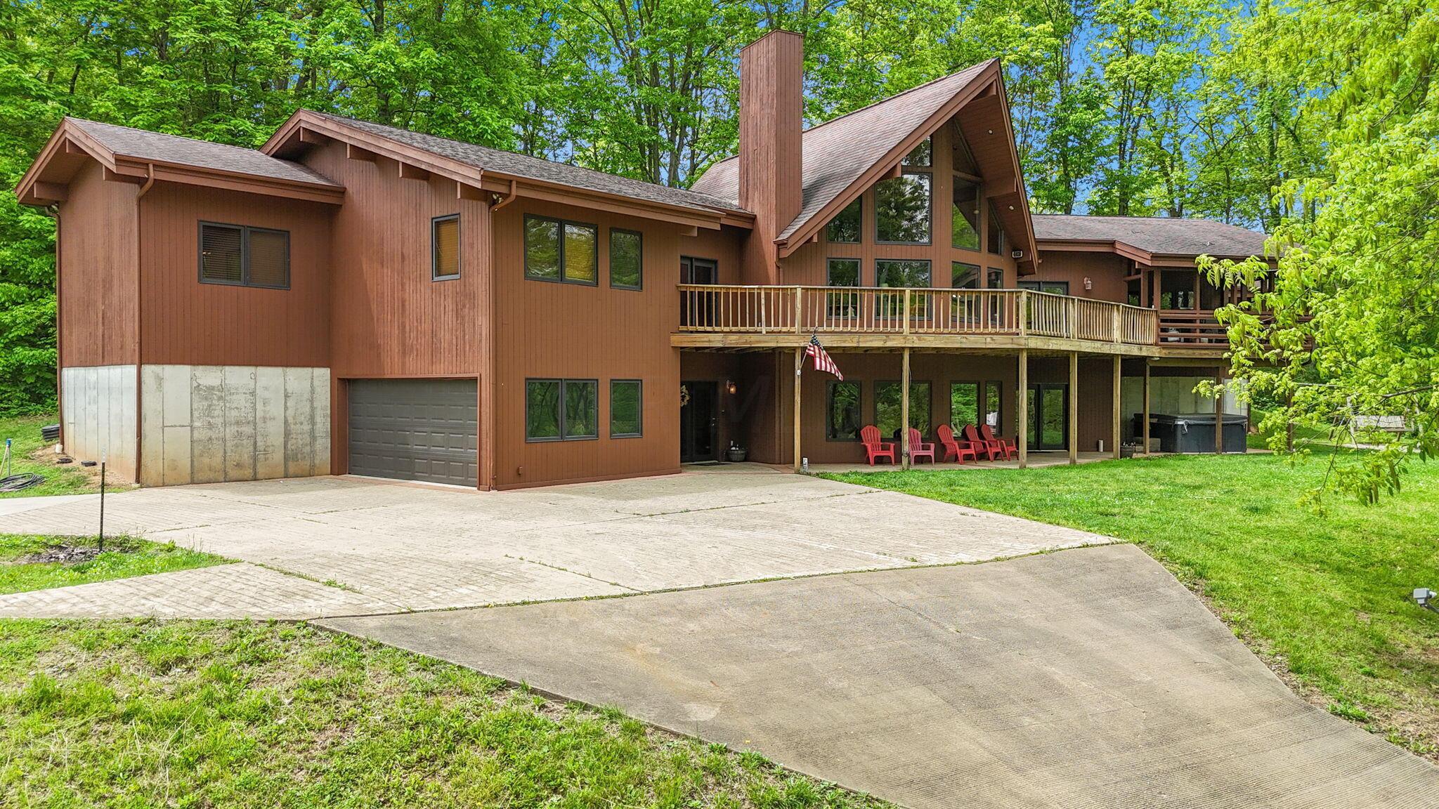 9150 Harner Road Athens, OH 45701 - Photo 4 of 167 3-web-or-mls-DJI_20240509140738_0022_D