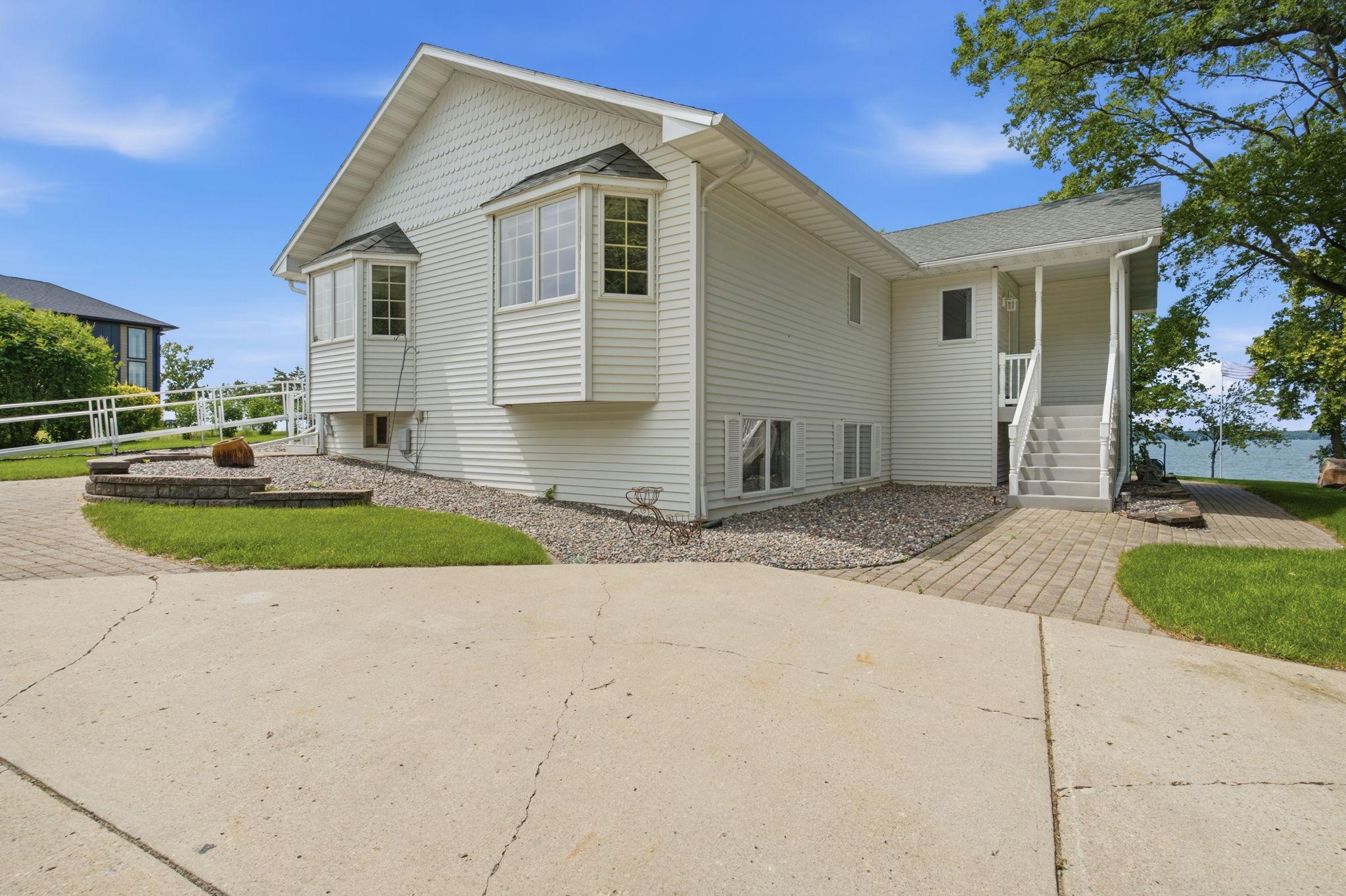 11646 Indian Beach Road Spicer, MN 56288 - Photo 6 of 49