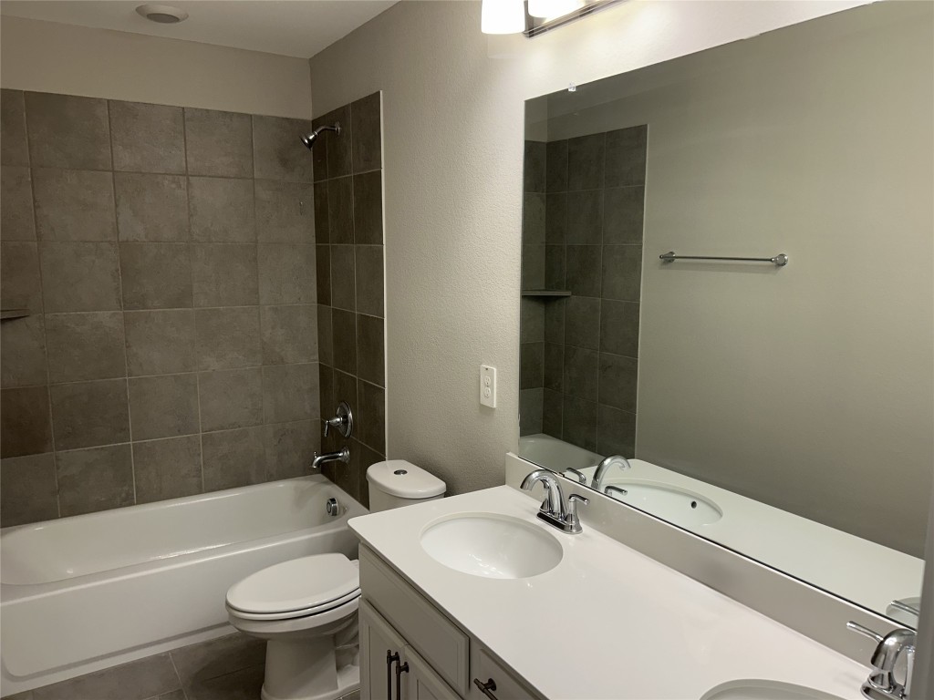 1314 Eagle Pass Drive Rosharon, TX 77583 - Photo 19 of 25 There are 2 secondary bathrooms upstairs