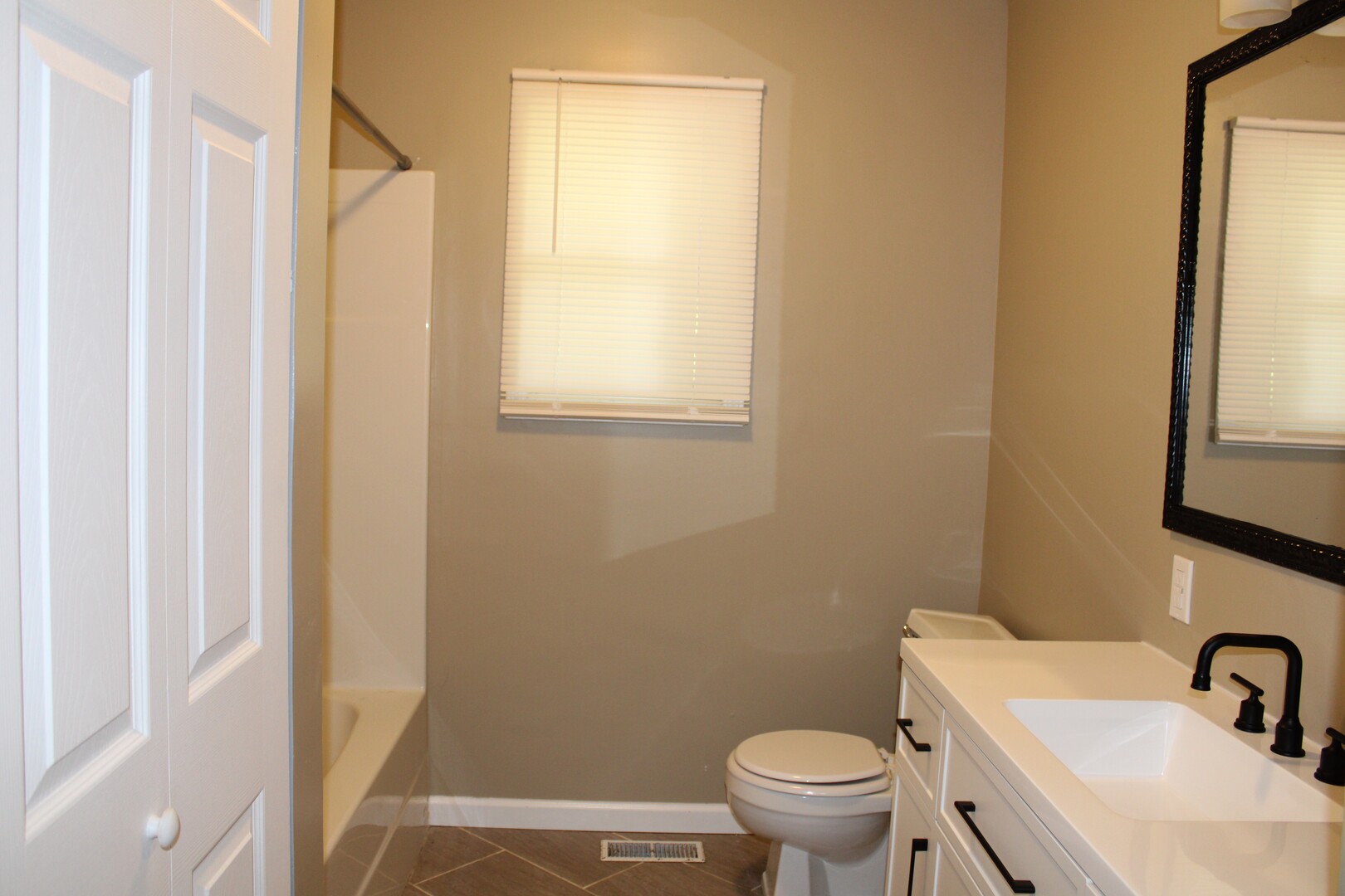 514 Roddy Road Salem, IL 62881 - Photo 25 of 38 Gallery Image 25