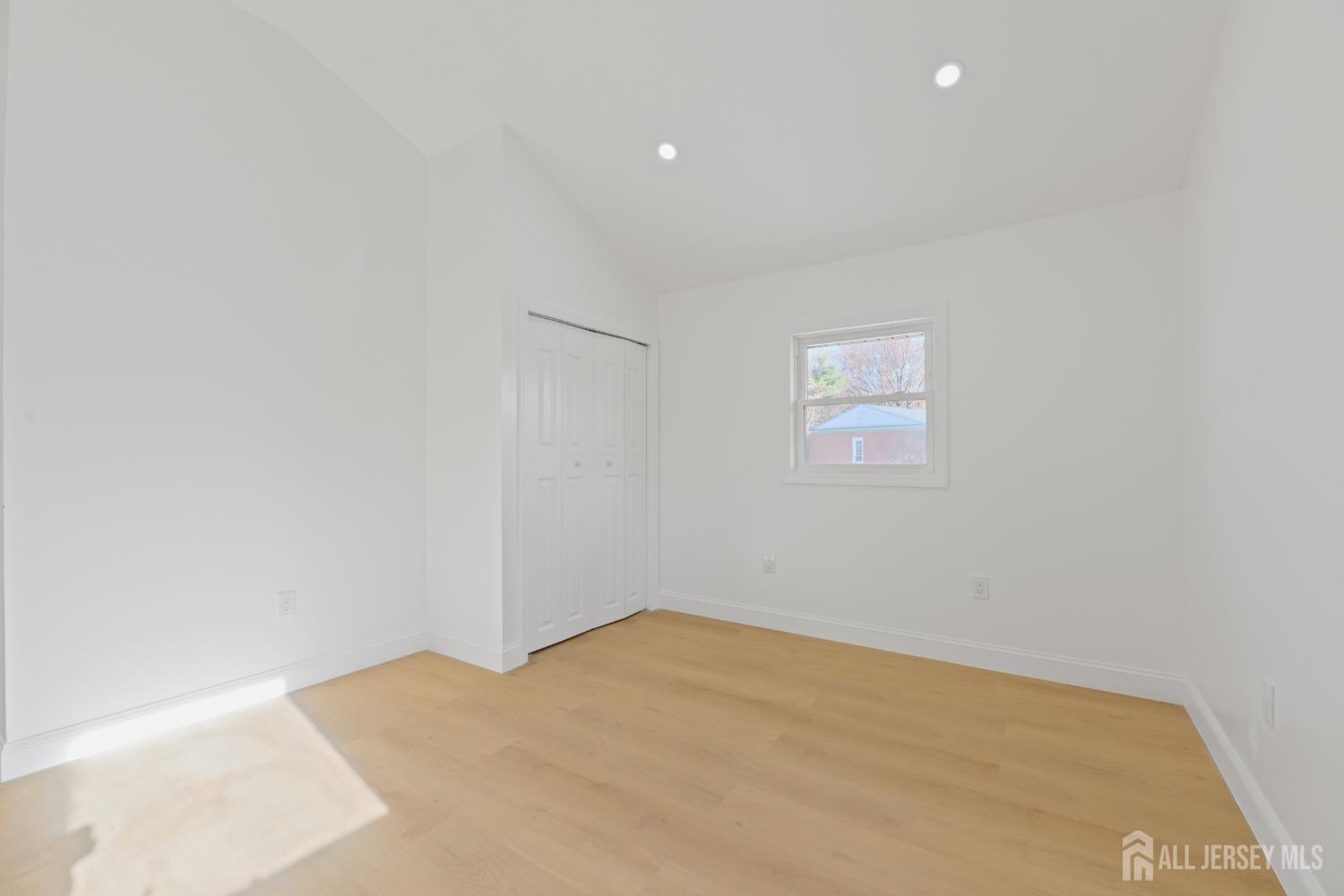 537 Ford Avenue Fords, NJ 08863 - Photo 25 of 35 a view of a big room with closet and windows