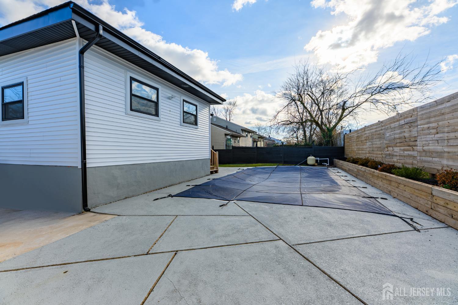 537 Ford Avenue Fords, NJ 08863 - Photo 29 of 35 a view of a house with a yard