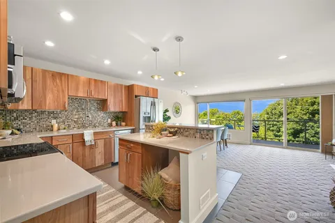 $415,000 | 414 Boulevard, Unit 101, Bellingham, WA 98225