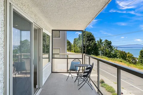 $415,000 | 414 Boulevard, Unit 101, Bellingham, WA 98225