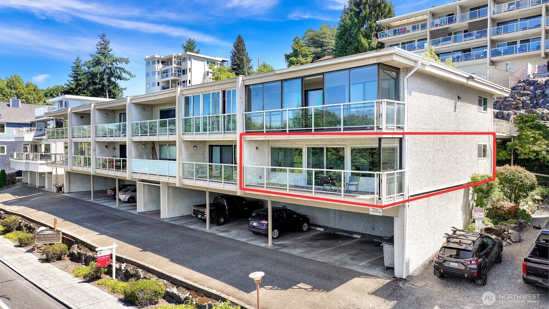 414 Boulevard, Unit 101 Bellingham, WA 98225 - Photo 3 of 32 a house view with a outdoor seating space