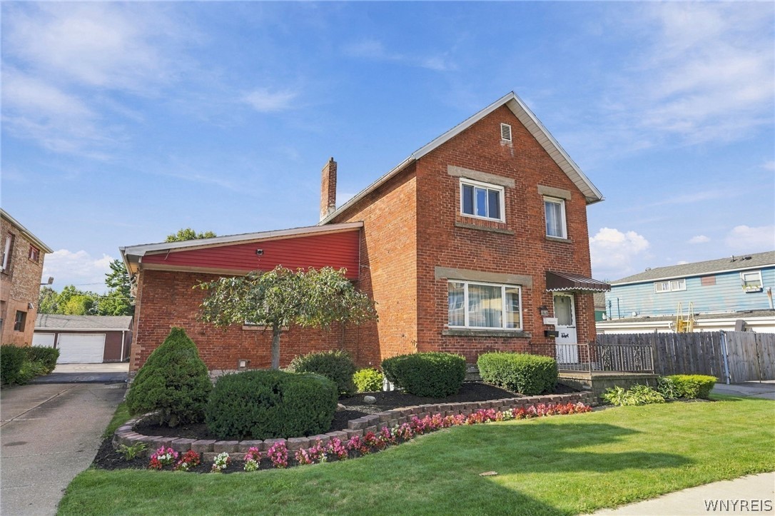 127 Abbott Road Buffalo, NY 14220 - Photo 2 of 36 Gallery Image 2