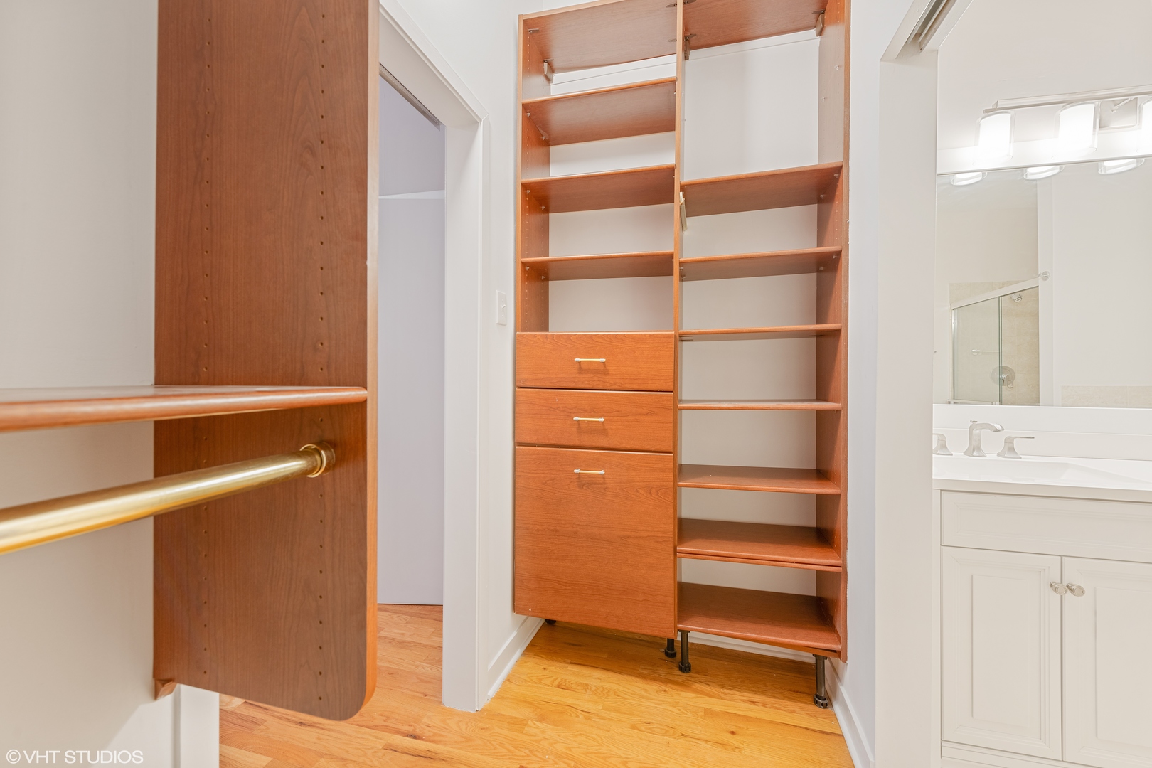 847 West Monroe Street, Unit 3A Chicago, IL 60607 - Photo 16 of 19 a view of walk in closet with empty racks
