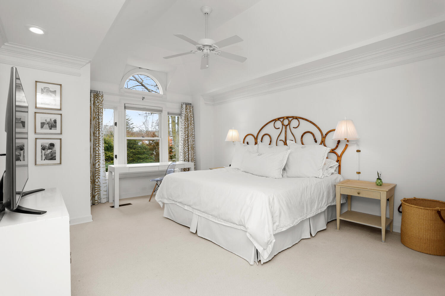 3 Pine Brook Lane Darien, CT 06820 - Photo 14 of 26 a bedroom with a bed a mirror and a large window