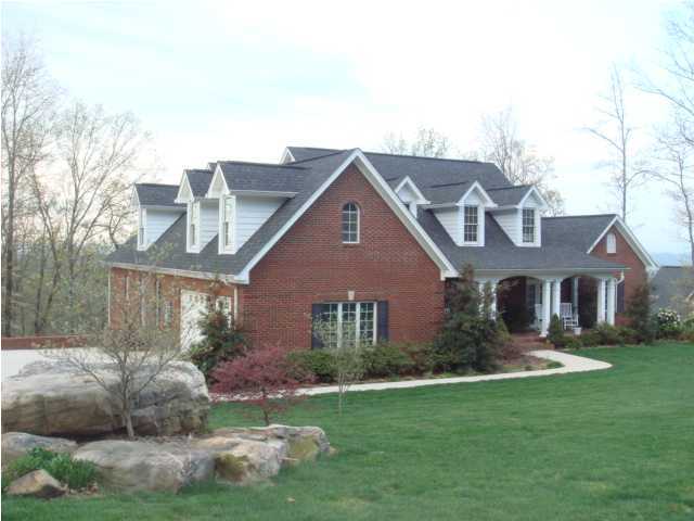 7840 Rocky Ledge Road Hixson, TN 37343 - Photo 1 of 20 Primary Photo